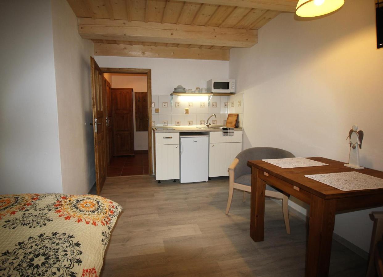 Apartmany U Knajflu Ceske Petrovice Luaran gambar