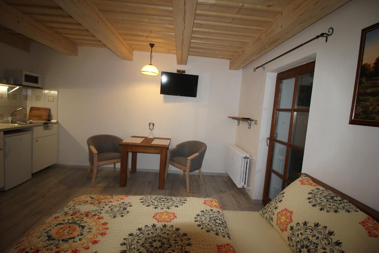 Apartmany U Knajflu Ceske Petrovice Luaran gambar